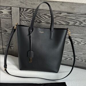 Saint Laurent Toy Leather black Tote Bag